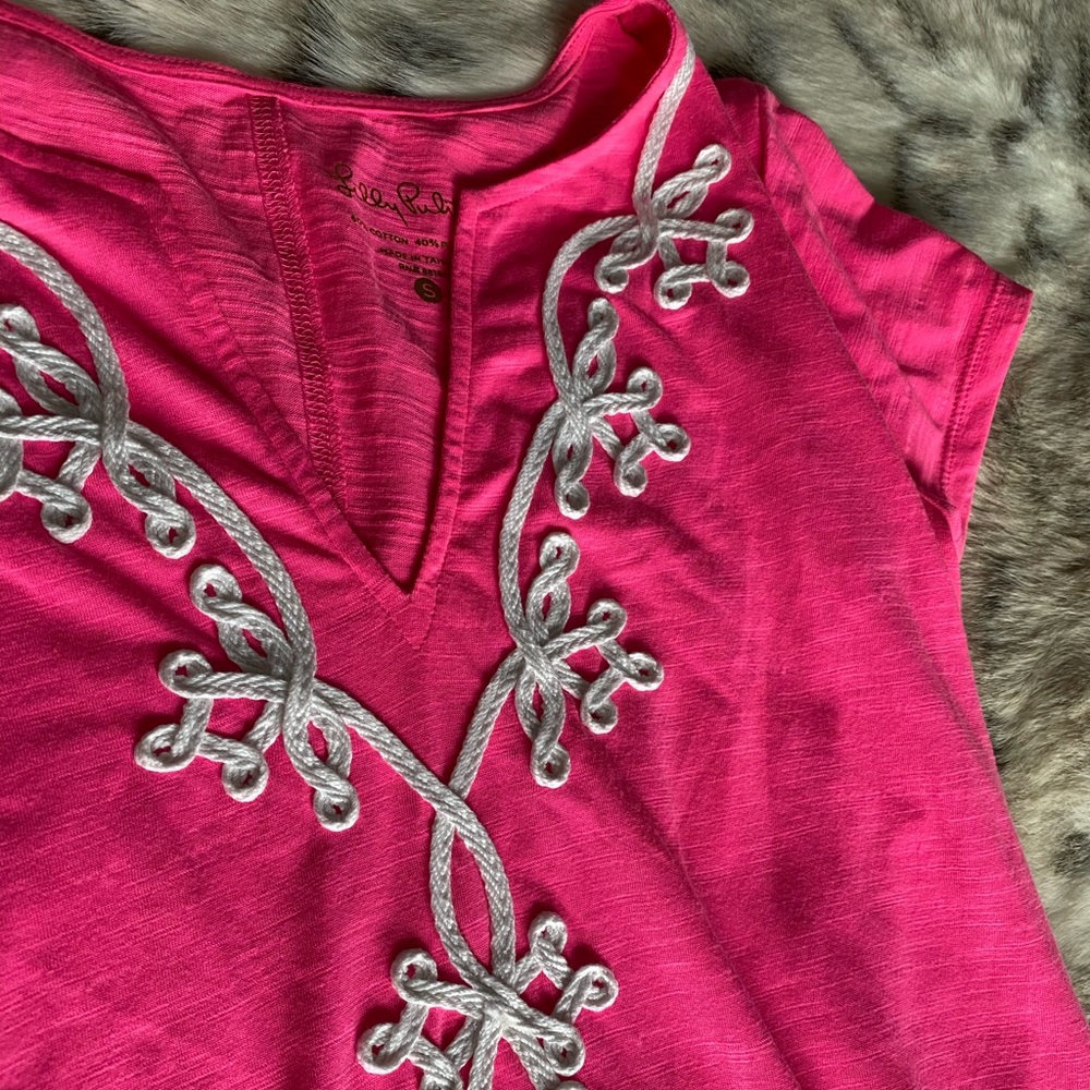 Lily Pullitzer Embroidered V neck Tshirt Dress